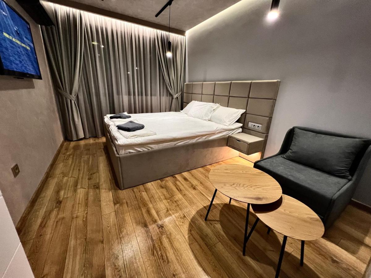 Apartament Varosha Luxury Lovetsj Buitenkant foto