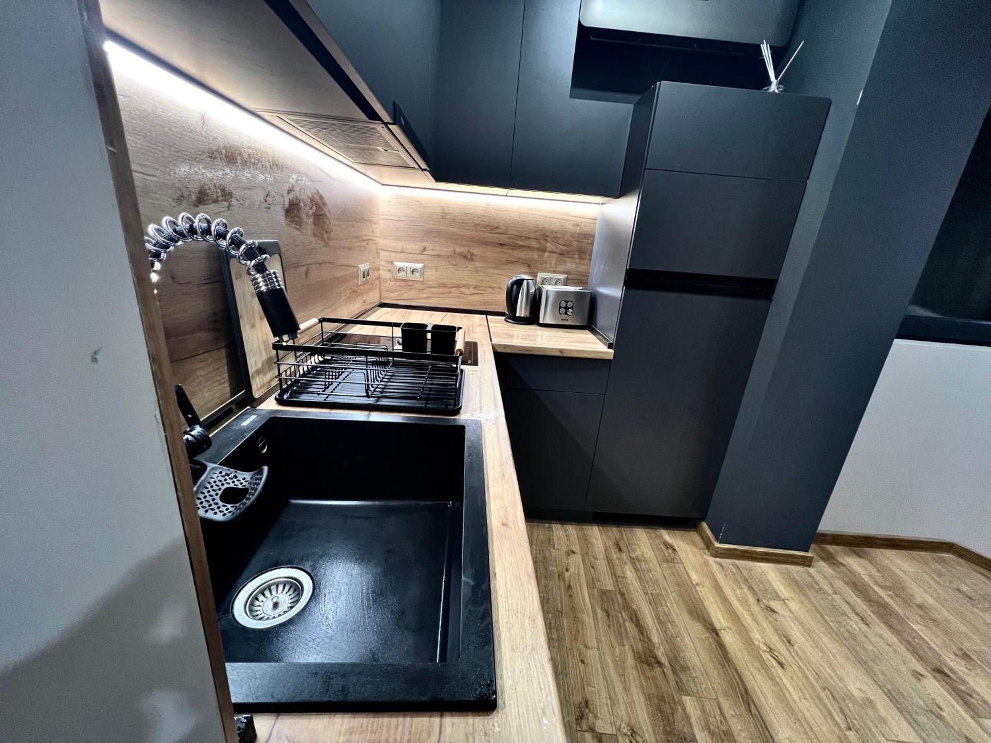 Apartament Varosha Luxury Lovetsj Buitenkant foto
